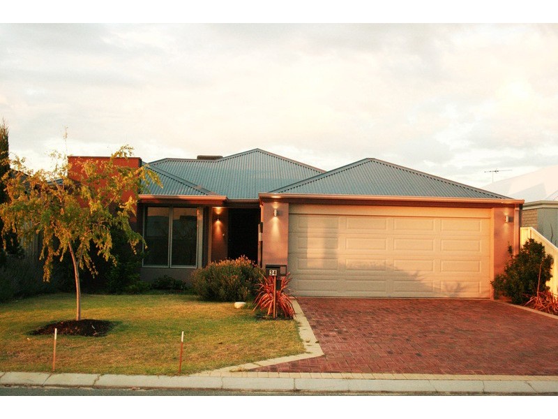 34 OLIVEDALE ROAD, Madeley WA 6065