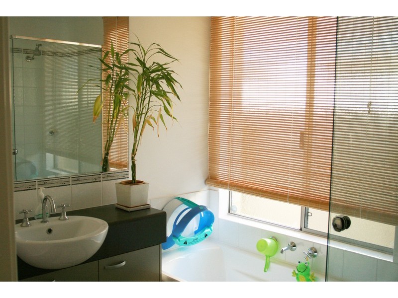 34 OLIVEDALE ROAD, Madeley WA 6065