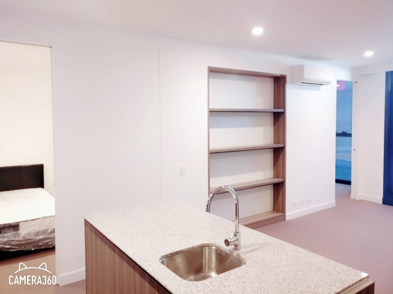 Carlton VIC 3053