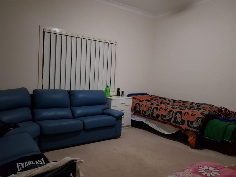 15 HARRISON ST, Belmont North NSW 2280