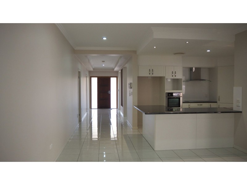 19 Coolibah St, Heathwood QLD 4110