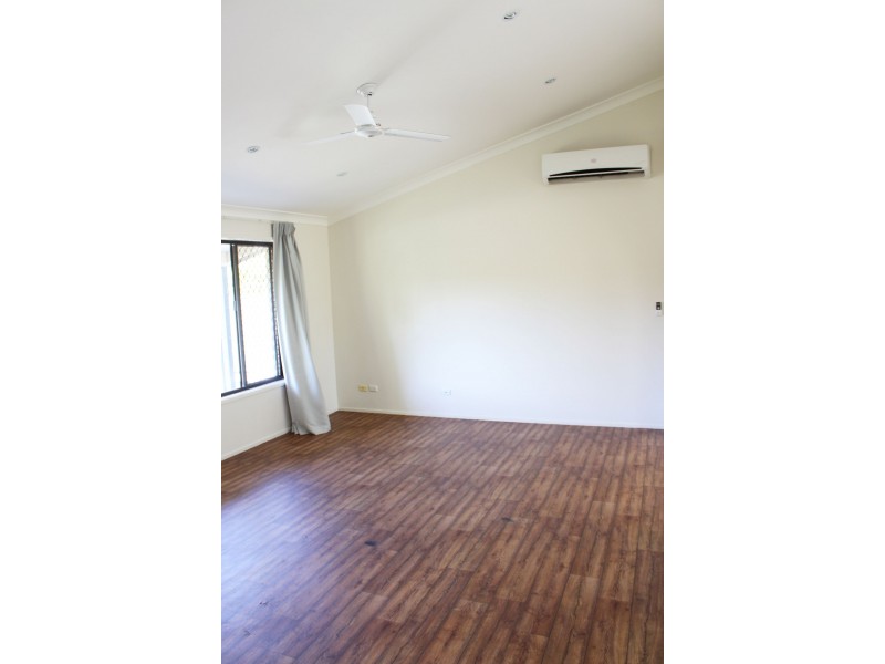 15 Melwood St, Eagleby QLD 4207