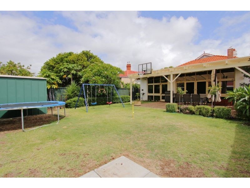 18 Vincent Street, Mount Lawley WA 6050