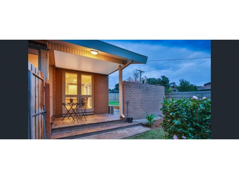 1 Leonard Court, Pakenham VIC 3810