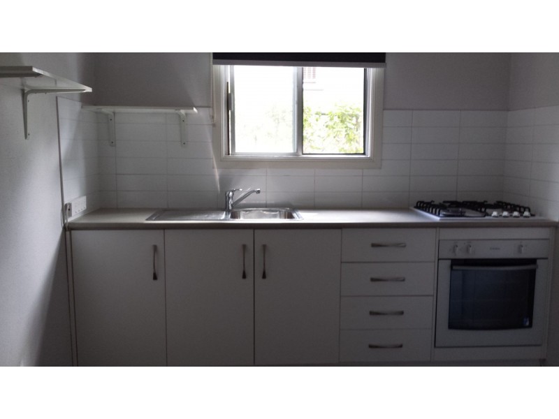 1/4 MacIntosh Street, Auchenflower QLD 4066