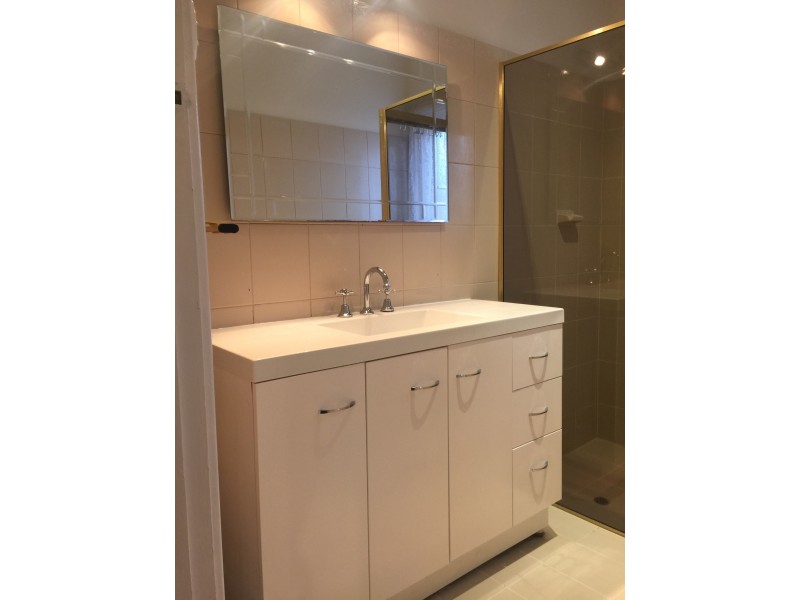 3 Stevens Ave, Para Hills SA 5096
