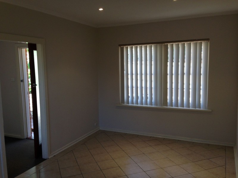 3 Stevens Ave, Para Hills SA 5096