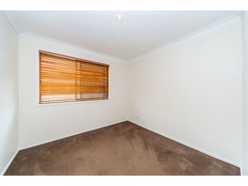 126 Wilson St, Labrador QLD 4215