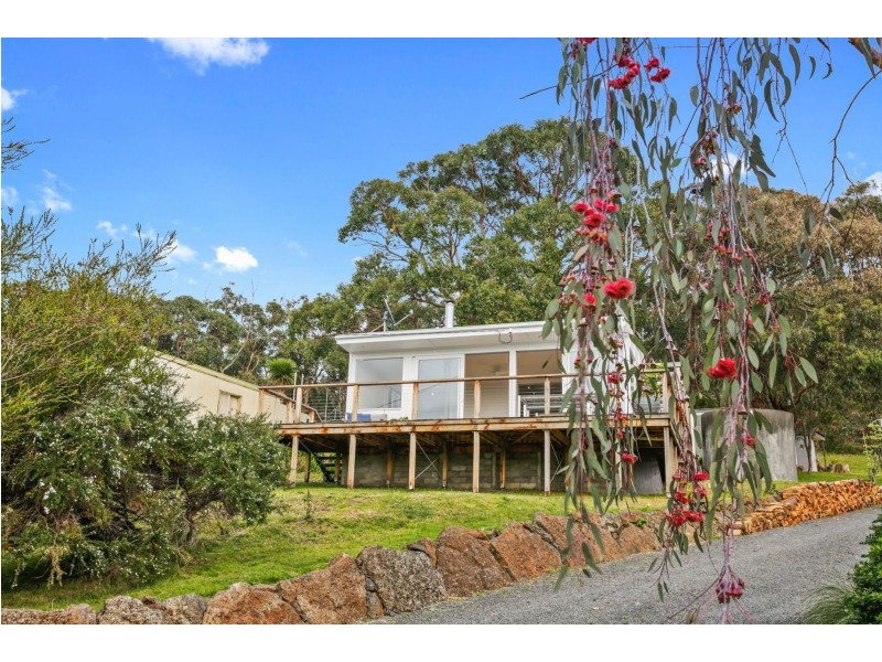 3 Great Ocean Road, Grey River VIC 3221