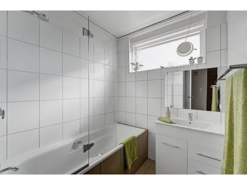 2/545 Doncaster Road, Doncaster VIC 3108