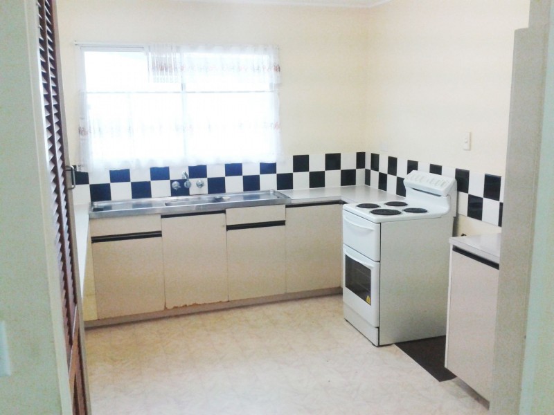 10A KURROWAH CRESCENT, Margate QLD 4019