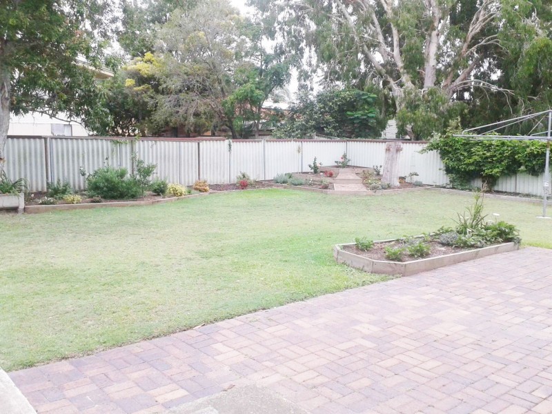10A KURROWAH CRESCENT, Margate QLD 4019