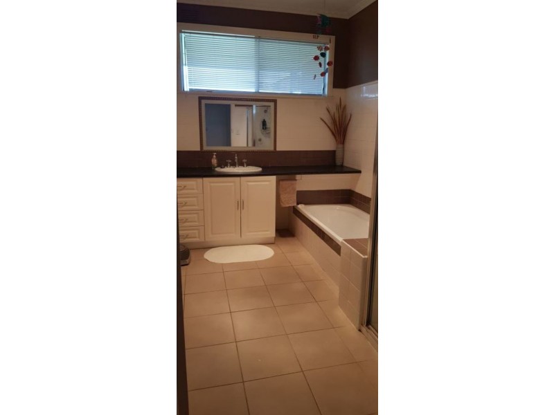 57 Lake street, Edenhope VIC 3318