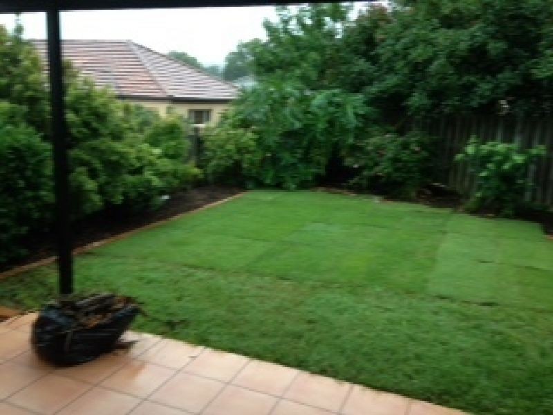 10 Josh Crt, Ashmore QLD 4214