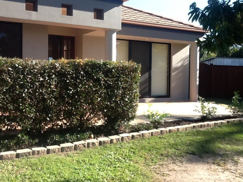 10 Josh Crt, Ashmore QLD 4214