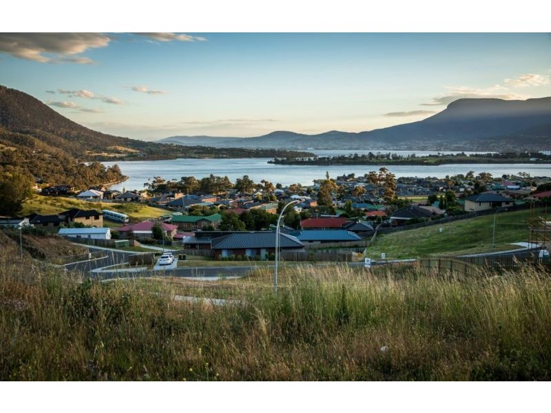 Old Beach TAS 7017
