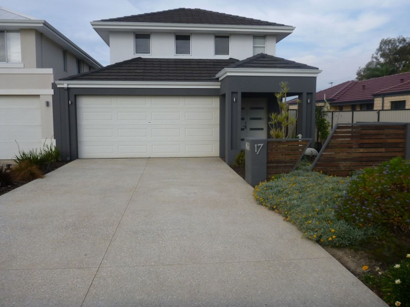 17 Fairlie Road, Canning Vale WA 6155