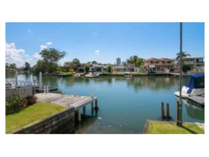 49 Hollywell Road, Biggera Waters QLD 4216