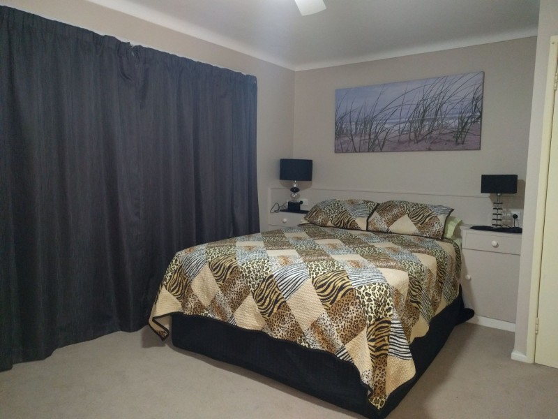 49 Hollywell Road, Biggera Waters QLD 4216