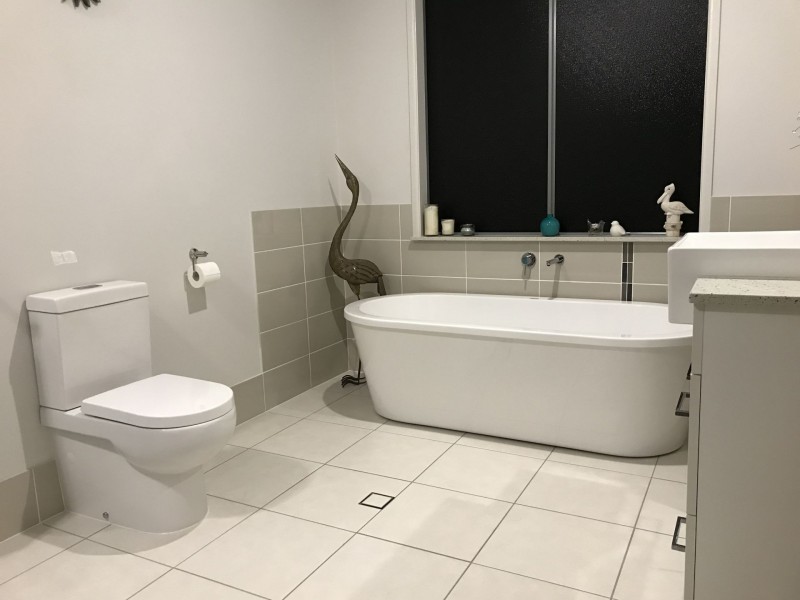 33 Moonlight Ave, Highvale QLD 4520