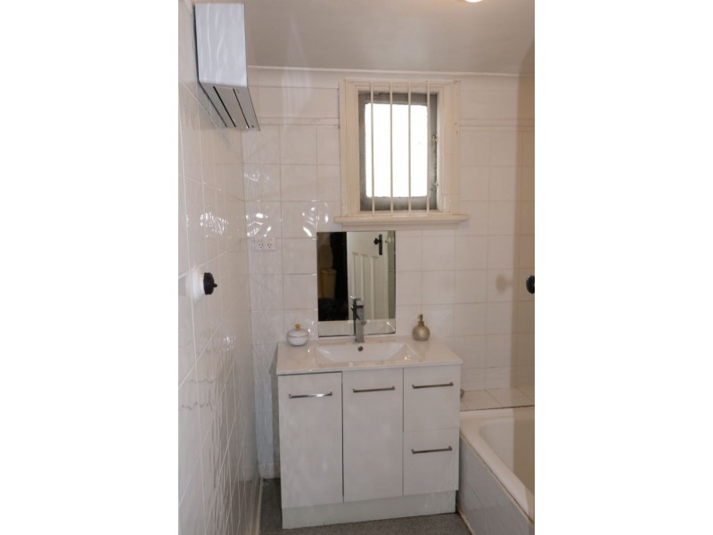 2/1129 Toorak Rd, Camberwell VIC 3124