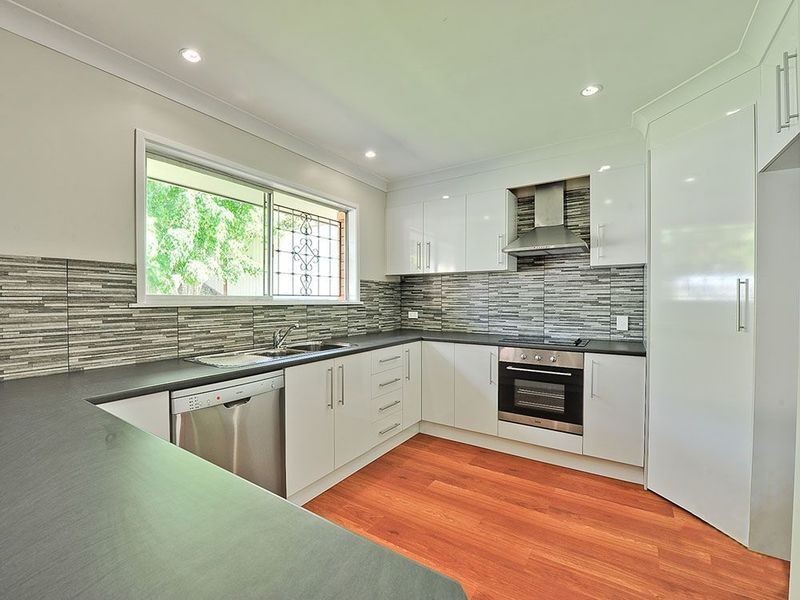 3 Tarcoola Avenue, Ferny Hills QLD 4055