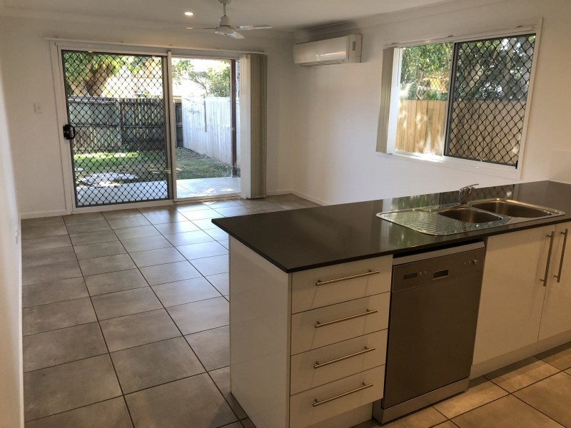 2/133 Singer Street, Wynnum QLD 4178