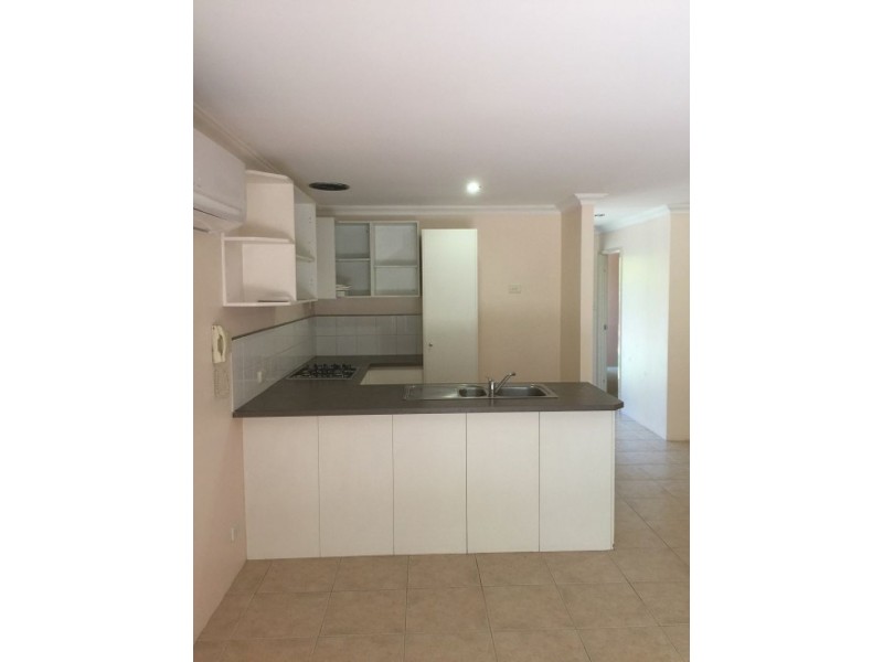 13/147 Sevenoaks Street, Cannington WA 6107