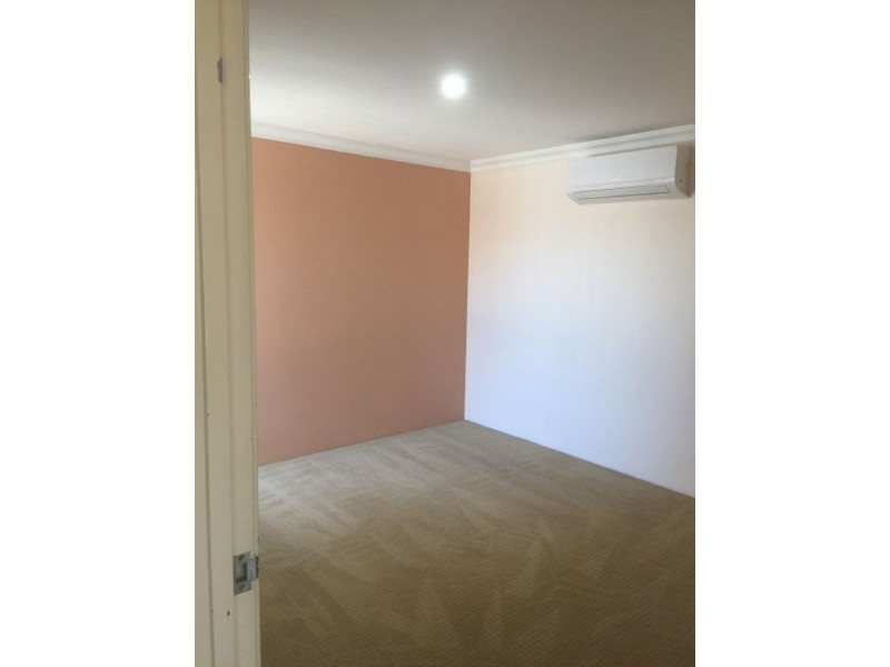 13/147 Sevenoaks Street, Cannington WA 6107