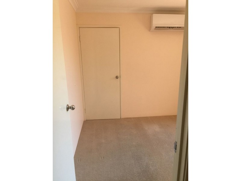 13/147 Sevenoaks Street, Cannington WA 6107