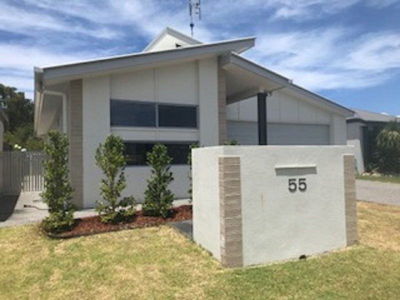 55 Foxtail Circuit, Mountain Creek QLD 4557