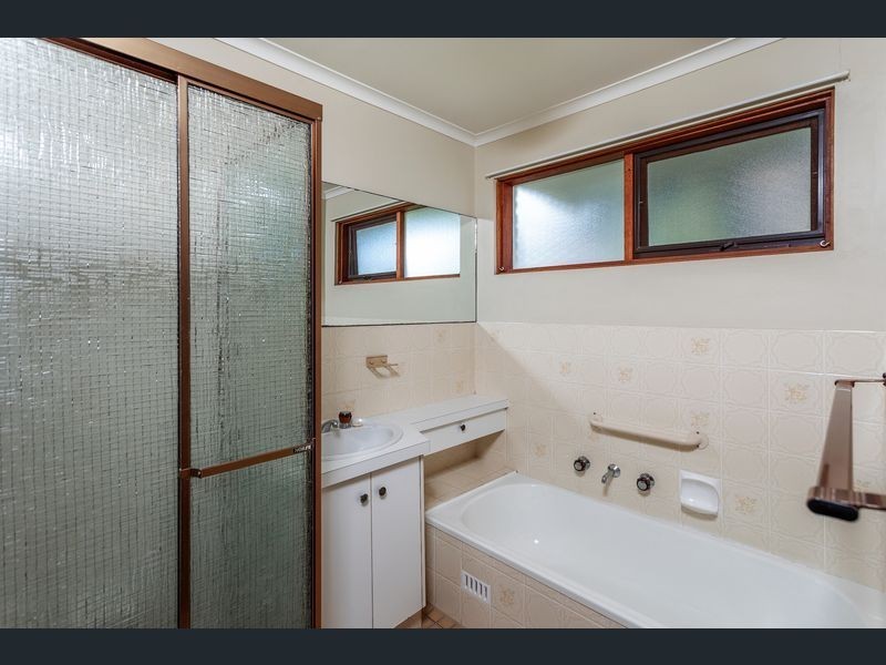 6 Valkyrie Street, Hallett Cove SA 5158