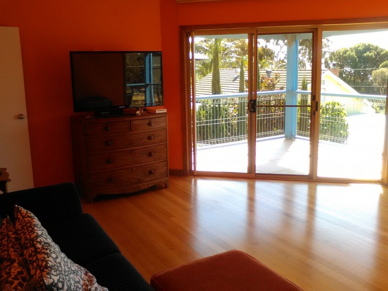 1a Knowles Crescent, Marino SA 5049