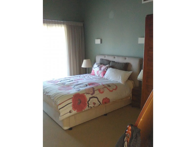 1a Knowles Crescent, Marino SA 5049