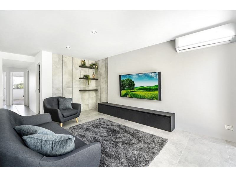 30/2320 Gold Coast Highway, Mermaid Beach QLD 4218