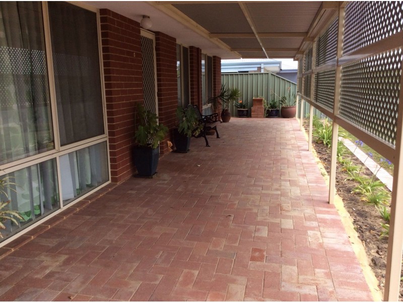 5 Hemmings Close, Clarkson WA 6030