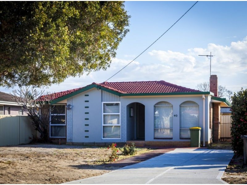 40 Whiteside St, Cloverdale WA 6105