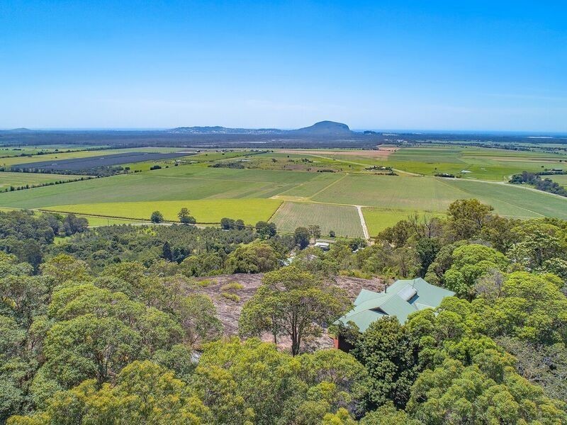 25 Ocean Vista Drive, Maroochy River QLD 4561