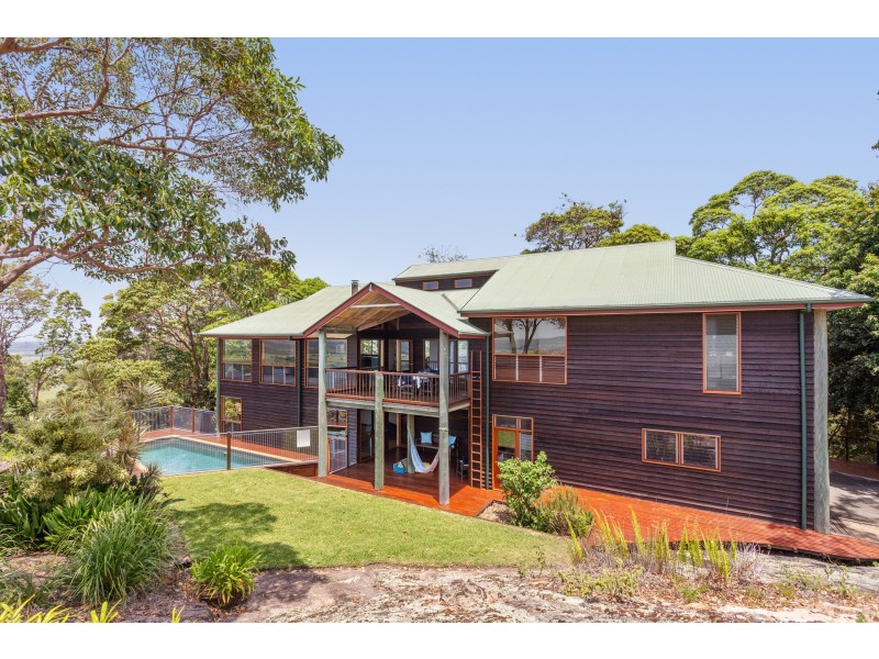 25 Ocean Vista Drive, Maroochy River QLD 4561