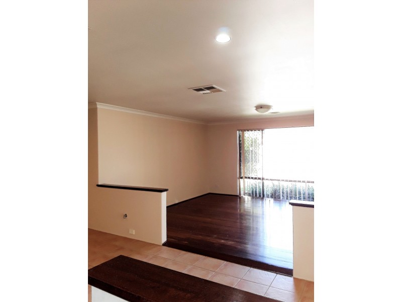 12 DELTON WAY, Atwell WA 6164