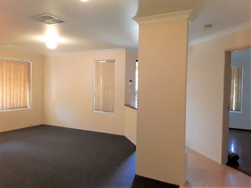 12 DELTON WAY, Atwell WA 6164