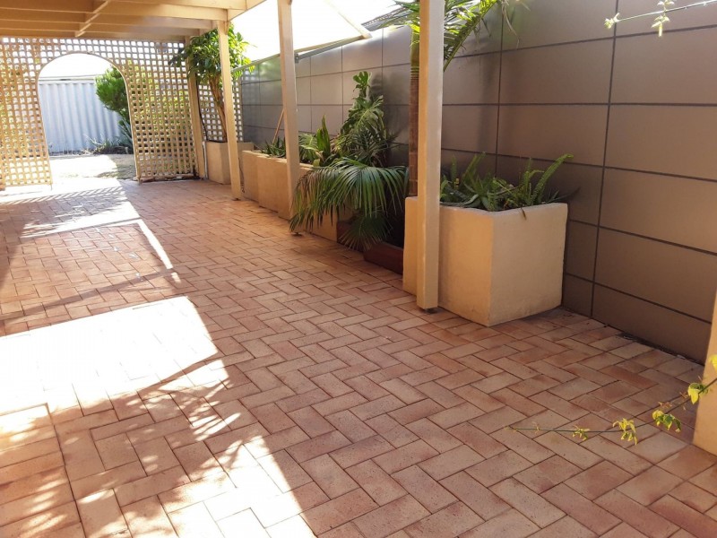 12 DELTON WAY, Atwell WA 6164