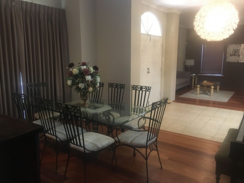 91 Glen Iris Drive, Jandakot WA 6164