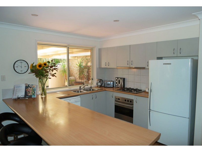 14 Skye Close, Hamlyn Terrace NSW 2259