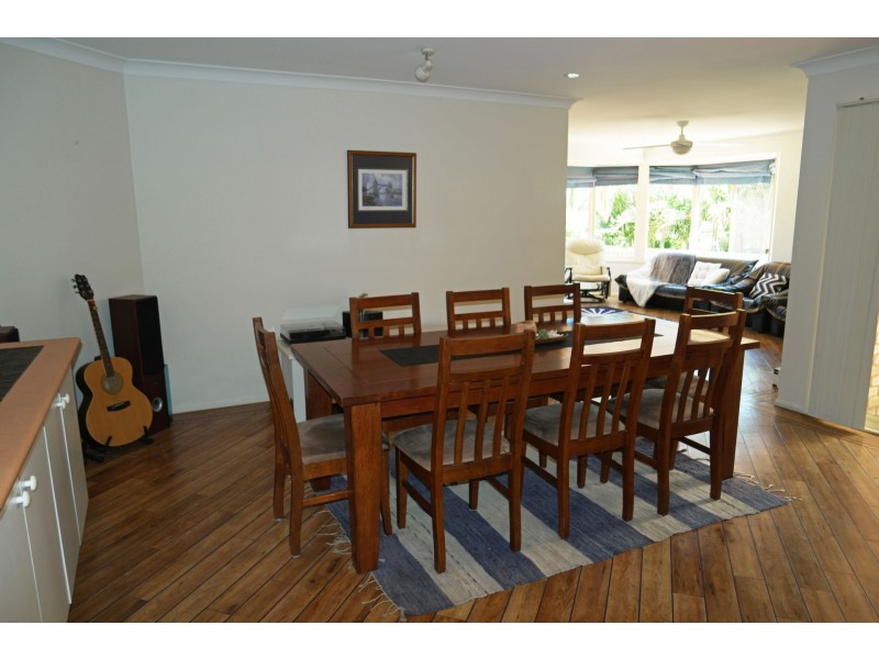 14 Skye Close, Hamlyn Terrace NSW 2259