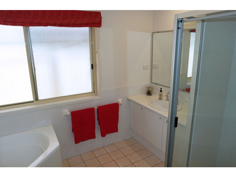 14 Skye Close, Hamlyn Terrace NSW 2259