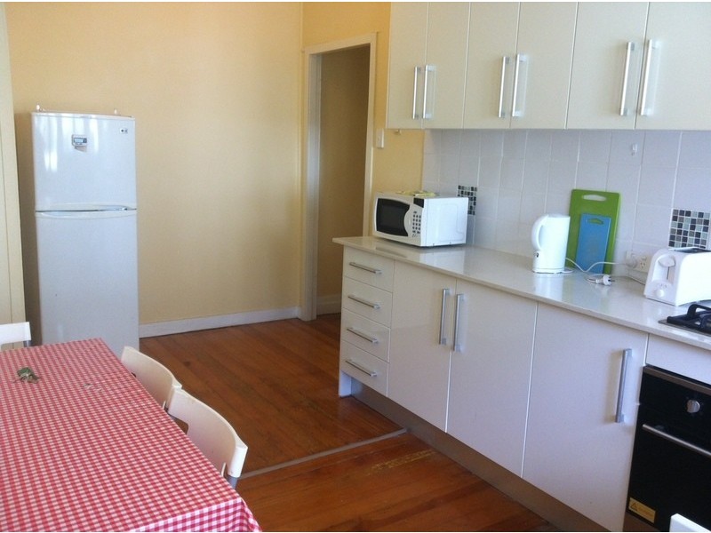 1/12 Hove Street, Highgate Hill QLD 4101