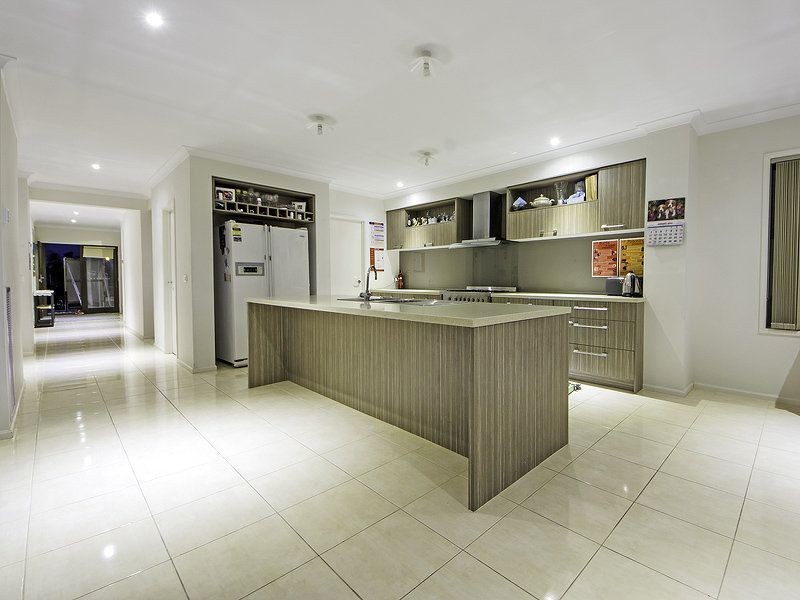 41 fortune, Truganina VIC 3029