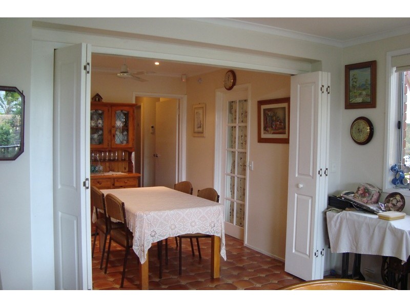 10 Emden Court, St Albans VIC 3021