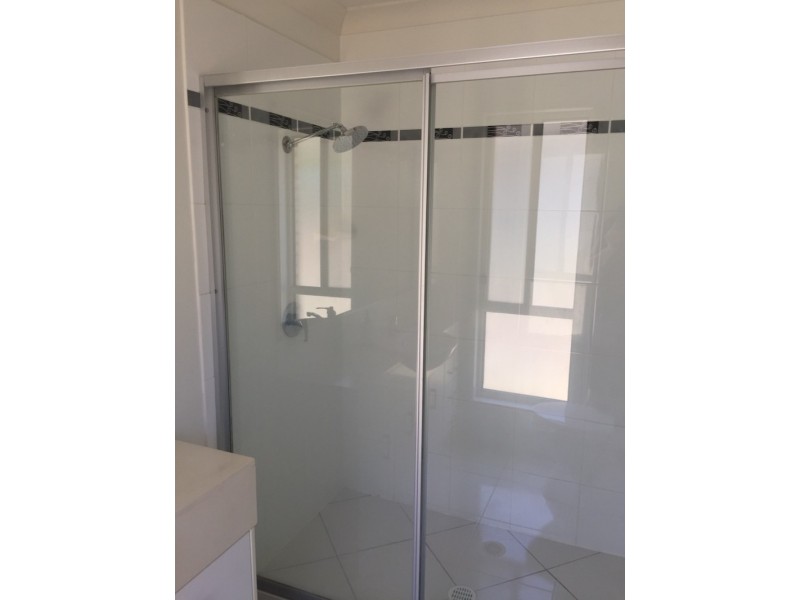 15 Paris Parade, Ormeau QLD 4208